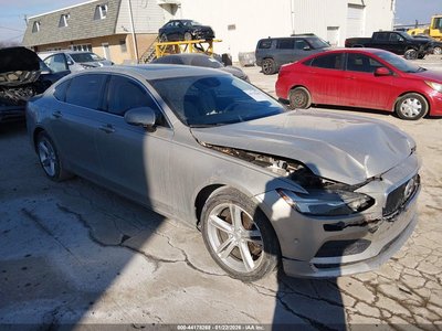 LVY982AK9JP****** 2018 Volvo S90