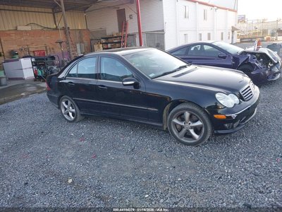 WDBRF40J75F****** 2005 Mercedes-Benz C 230