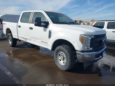 1FT7W2BT2JE****** 2018 Ford F-250
