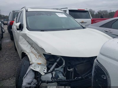 JN8AT2MT7JW****** 2018 Nissan Rogue