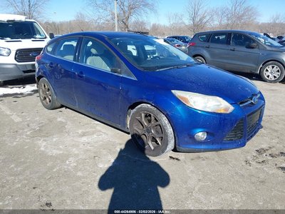 1FAHP3M2XCL****** 2012 Ford Focus
