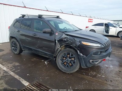1C4PJMBS9FW****** 2015 Jeep Cherokee