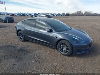 5YJ3E1EA8NF****** 2022 Tesla Model 3