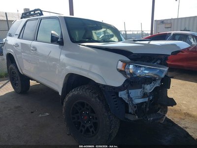 JTEBU5JR7K5****** 2019 Toyota 4Runner