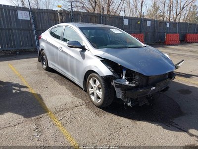 5NPDH4AE9GH****** 2016 Hyundai Elantra