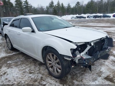 2017 Chrysler 300