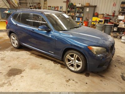 WBAVM1C58DV****** 2013 BMW X1