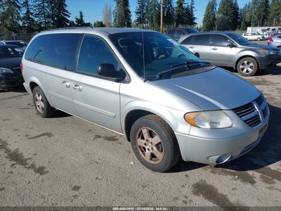 2D4GP44L55R****** 2005 Dodge Grand Caravan