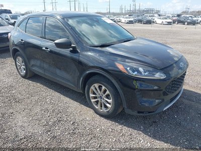 1FMCU0F65LU****** 2020 Ford Escape