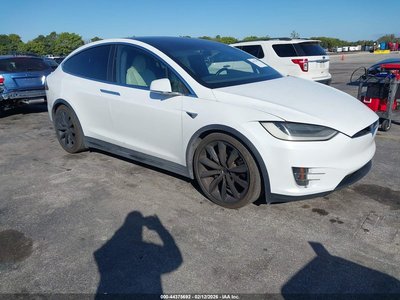 5YJXCAE20LF****** 2020 Tesla Model X