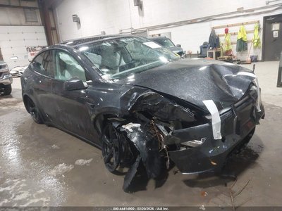 7SAYGDEE3TF****** 2026 Tesla Model Y