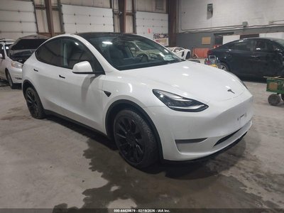 5YJYGDEE3LF****** 2020 Tesla Model Y