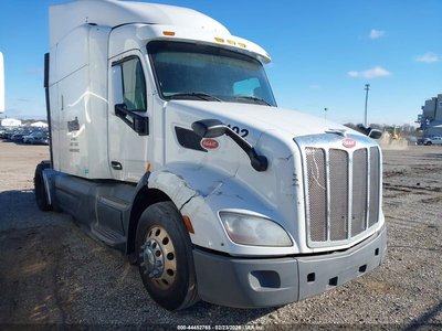 1XPBDP9XXKD****** 2019 Peterbilt 579