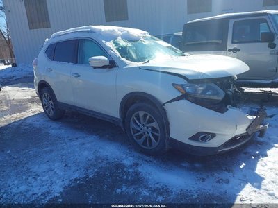 5N1AT2MV1FC****** 2015 Nissan Rogue