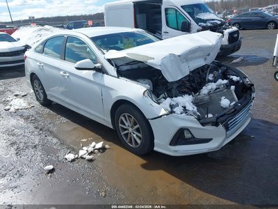 5NPE24AF3KH****** 2019 Hyundai Sonata