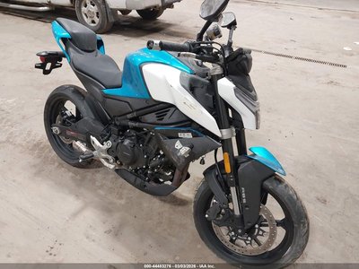 LCEPESLB6S6****** 2025 CF Moto 450NK