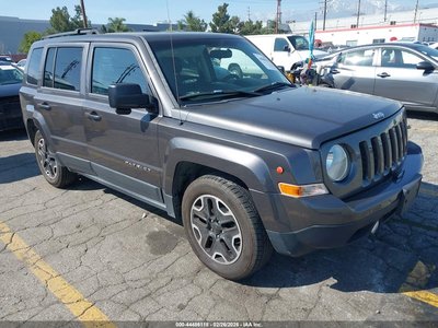 1C4NJPBA6FD****** 2015 Jeep Patriot