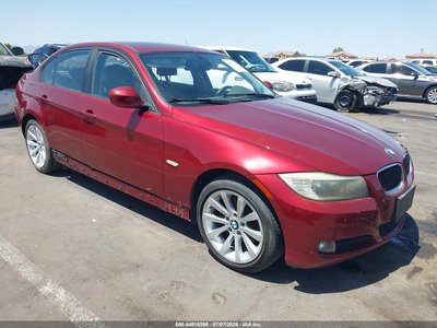 WBAPH5G5XBN****** 2011 BMW 3 Series