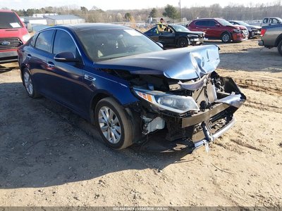 5XXGT4L33JG****** 2018 Kia Optima