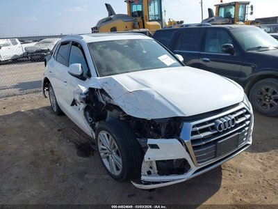 WA1BNAFY5J2****** 2018 Audi Q5