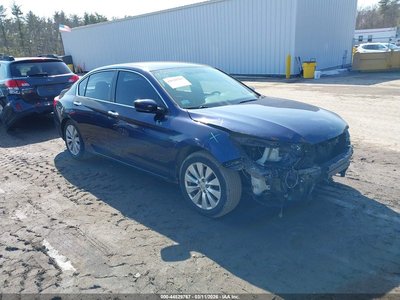 1HGCR2F50FA****** 2015 Honda Accord