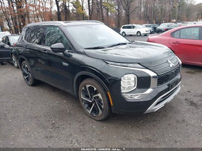 2025 Mitsubishi Outlander