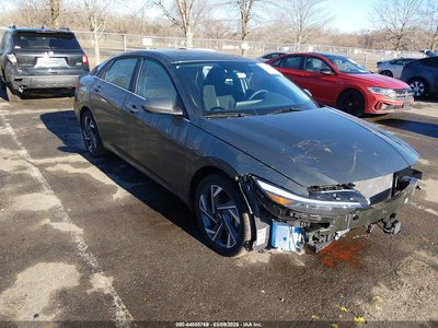KMHLS4DG2SU****** 2025 Hyundai Elantra