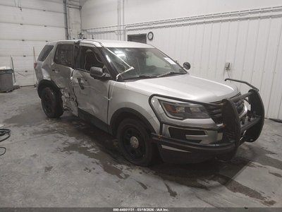 1FM5K8AR2JG****** 2018 Ford Police Interceptor Utility