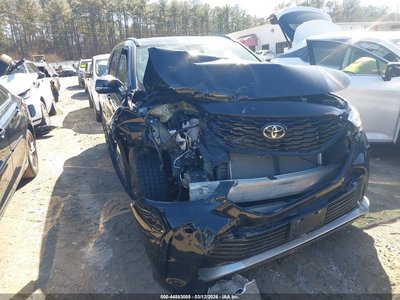 5TDKDRBH0RS****** 2024 Toyota Highlander