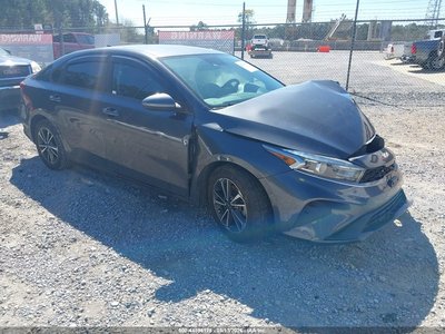 3KPF24AD4PE****** 2023 Kia Forte