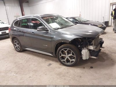 WBXHT3C3XG5****** 2016 BMW X1
