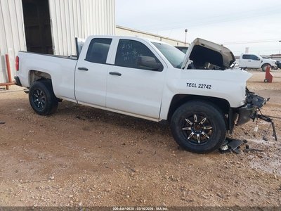 1GCVKNEC0JZ****** 2018 Chevrolet Silverado 1500