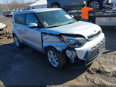 KNDJP3A57F7****** 2015 Kia Soul