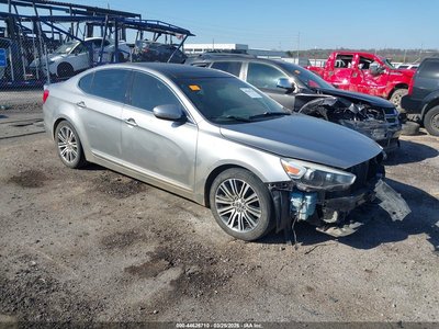 2014 Kia Cadenza
