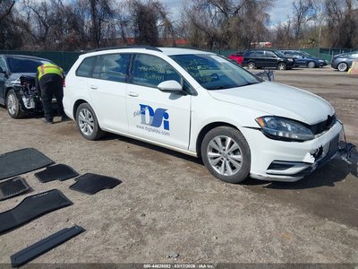 3VW217AU0KM****** 2019 Volkswagen Golf SportWagen