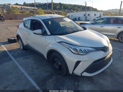 JTNKHMBXXM1****** 2021 Toyota C-HR