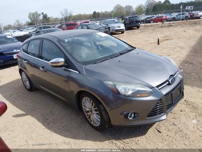 1FADP3N24EL****** 2014 Ford Focus