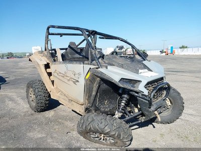 3NSNEE995SF****** 2025 Polaris RZR