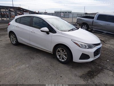 3G1BC6SM9KS****** 2019 Chevrolet Cruze