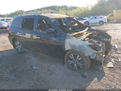 5N1DR2MNXJC****** 2018 Nissan Pathfinder