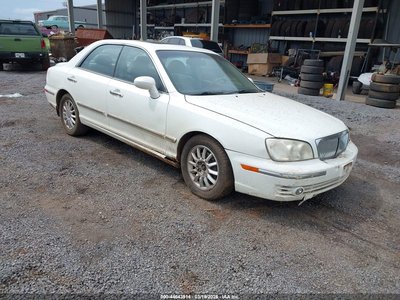 KMHFU45E65A****** 2005 Hyundai XG