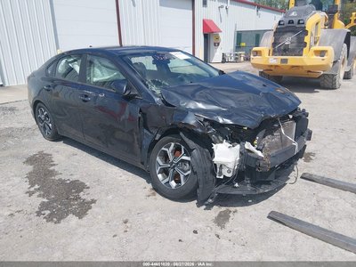 3KPF24AD2KE****** 2019 Kia Forte