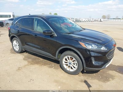 1FMCU0G66LU****** 2020 Ford Escape