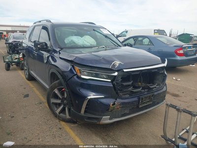 5FNYG1H71RB****** 2024 Honda Pilot