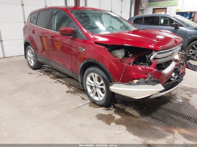 1FMCU0GD4HU****** 2017 Ford Escape