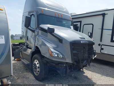 3AKJHHDR1TS****** 2026 Freightliner Cascadia