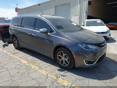 2C4RC1GG9HR****** 2017 Chrysler Pacifica