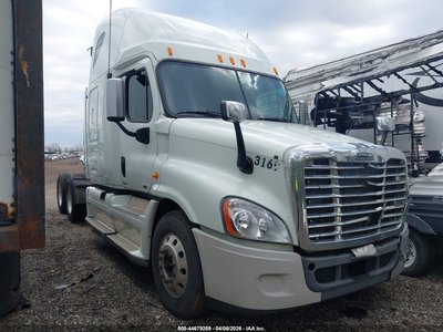 1FUJGLDR0BL****** 2011 Freightliner Cascadia 125