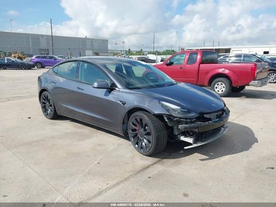 5YJ3E1EC9NF****** 2022 Tesla Model 3
