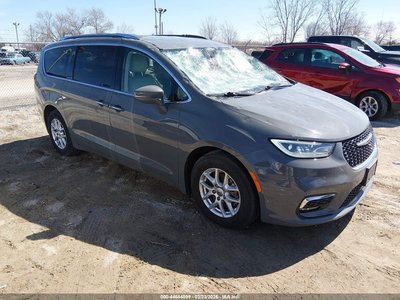 2C4RC1BG1MR****** 2021 Chrysler Pacifica